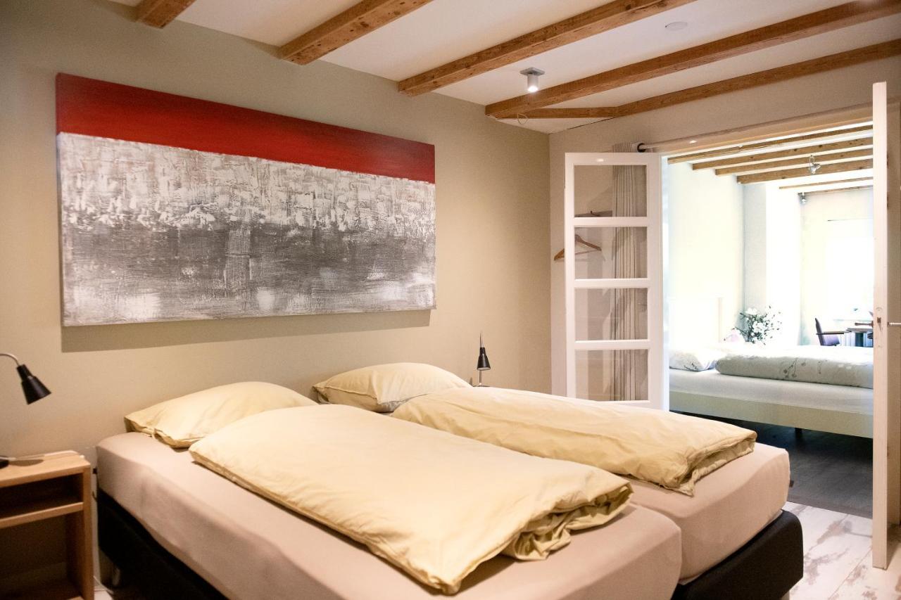 Family House Amsterdam Otel Dış mekan fotoğraf